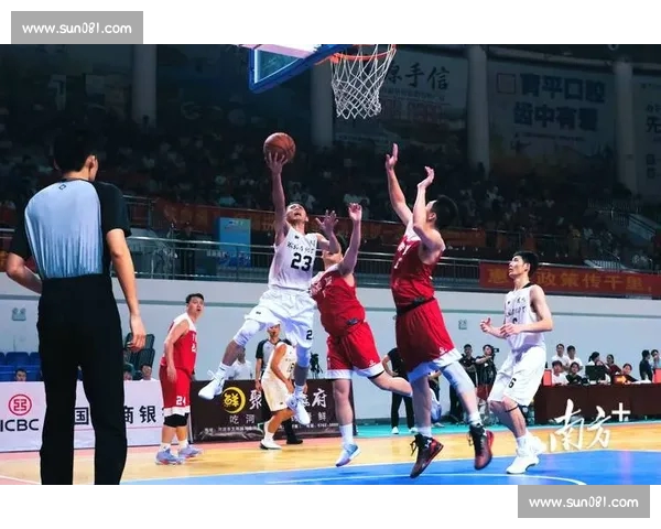 高清篮球赛事直播APP免费下载随时掌握赛场精彩瞬间实时观看体验 - 副本 (26) - 副本 - 副本